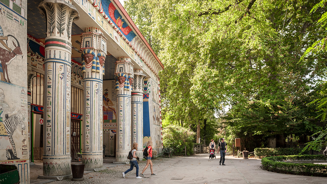 Egyptische tempel in de zoo van Antwerpen