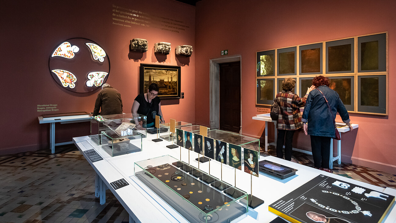 binnenzicht van Gruuthusemuseum in Antwerpen