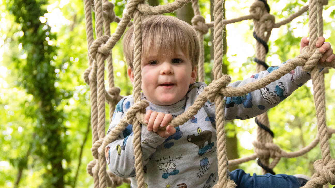 Kind in touwen - Ecopark Adventures Doornik