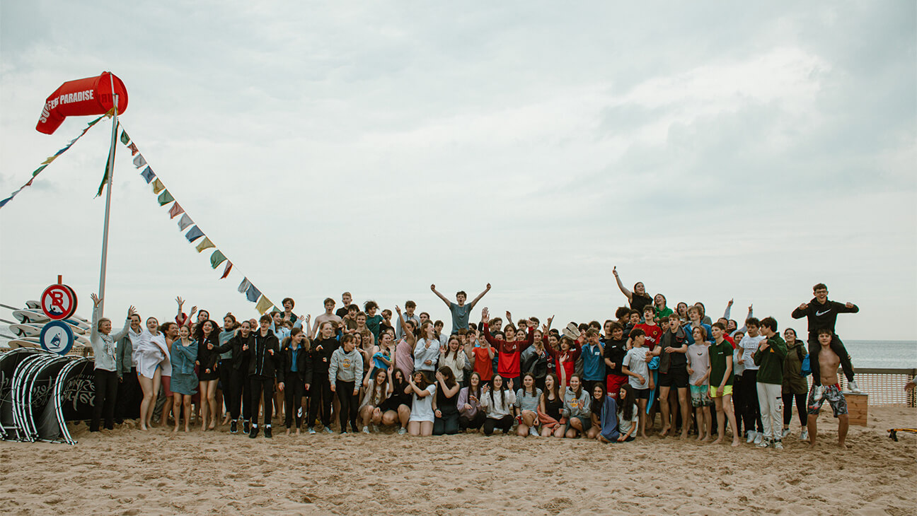 Surfers bij Surfer's paradise