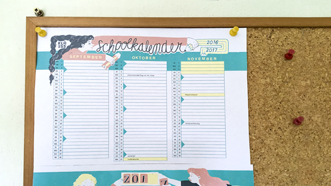 Schoolkalender 2016-2017 hangt aan prikbord
