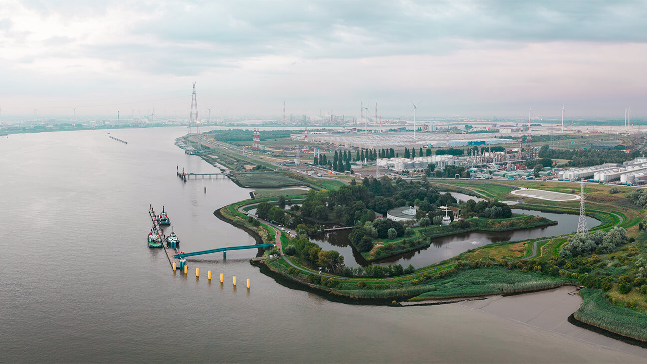 Luchtfoto van Fort liefkenshoek
