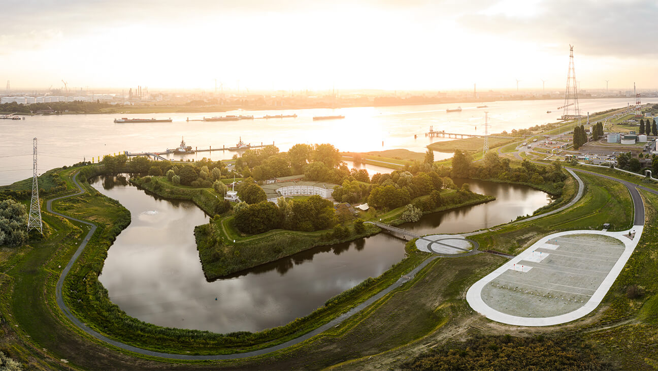 Luchtfoto van Fort liefkenshoek