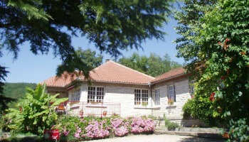 Voorgevel van Bed & breakfast Le Pech Grand
