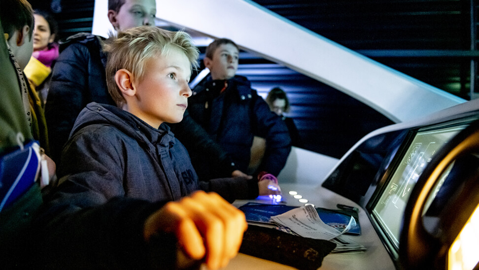 De groep van de Kester in de 3D cockpit.