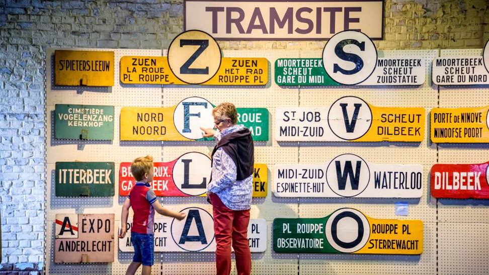 Plaatsnaambordjes van tramsite