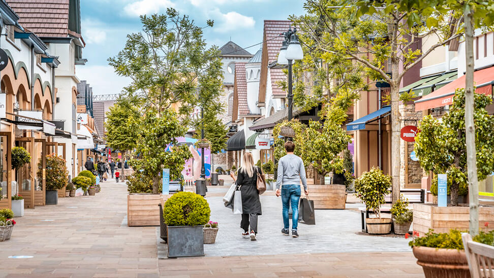 koppel shoppen in Maasmechelen Village