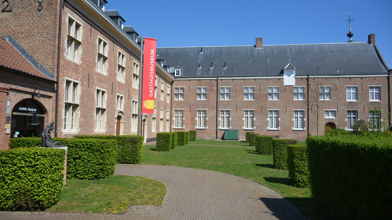 Gevel van het gasthuismuseum