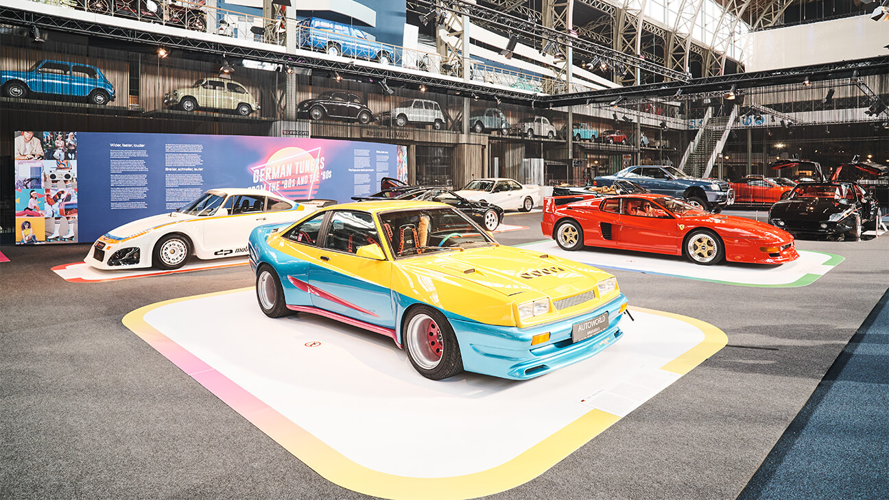 Getunede auto op de expo German tuners from the 80’s and the 90’s