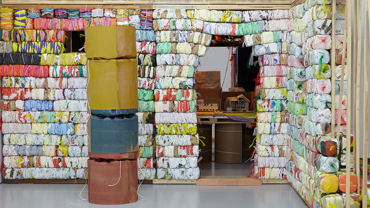 Michael Beutler, Haus Beutler Frame System, 2016. Installation view, Pump House, Spike Island, Bristol, GB, 2016. Courtesy of the artist