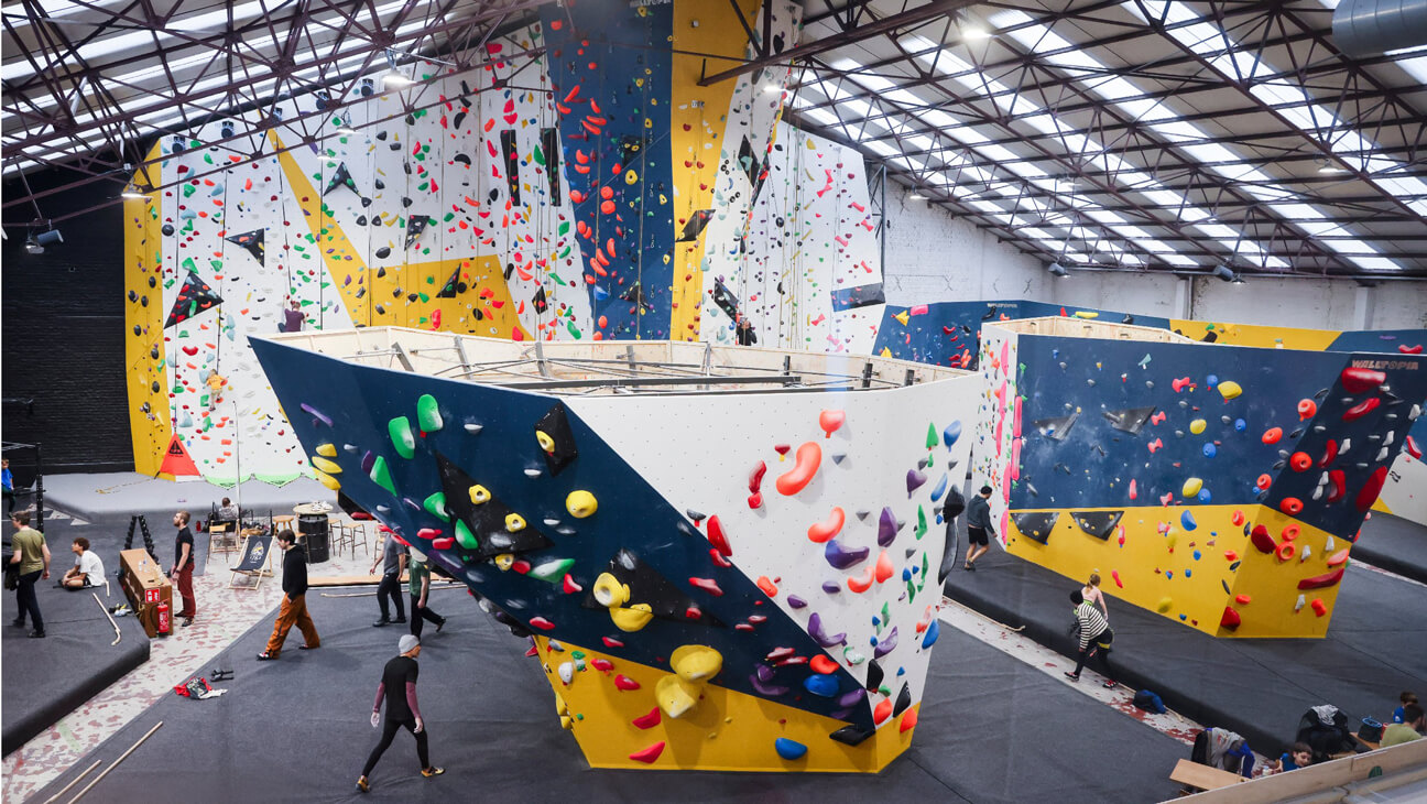 Overzicht van klimzaal Banzai te Aalst