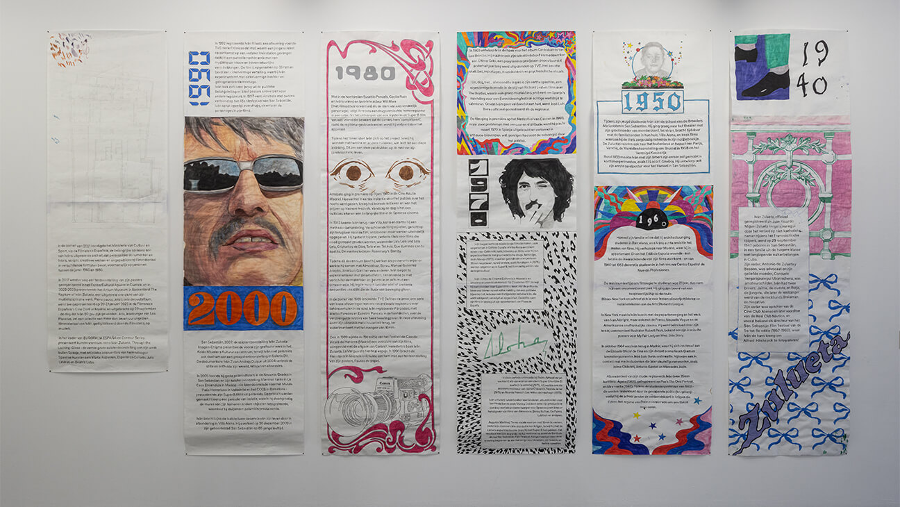 Zaalzicht op de expo 'EUROPALIA ESPAÑA: Resistance. The Power of the Image'