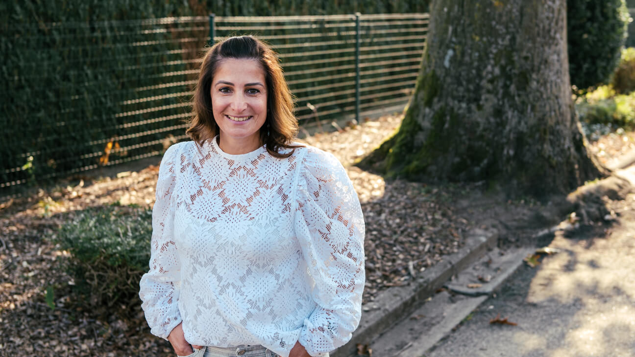 Sarah directeur van Flow Highschool