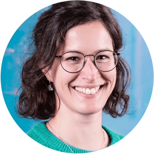 Portret van Sanne Hermans, expertnieuws- en informatie-geletterdheid bij Mediawijs over fake news