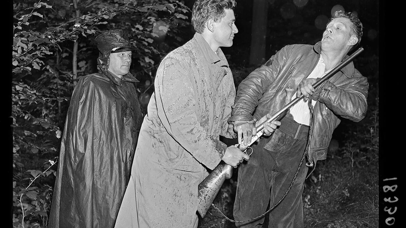 18330 Reconstitution d’un meurtre Bois de la Neuville 22 juillet 1958 